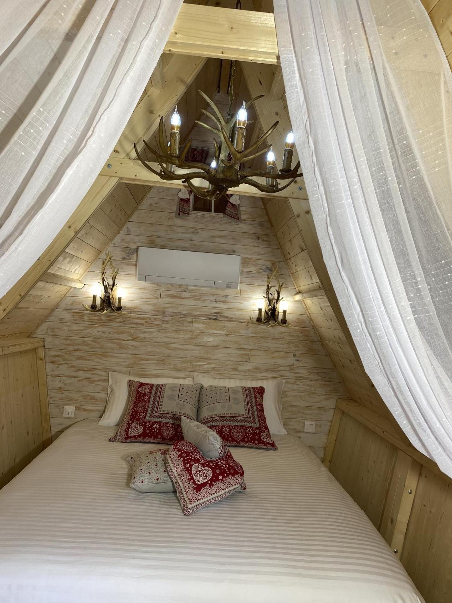 Bed and Breakfast Mas Del Flor Villelongue-dels-Monts Номер фото